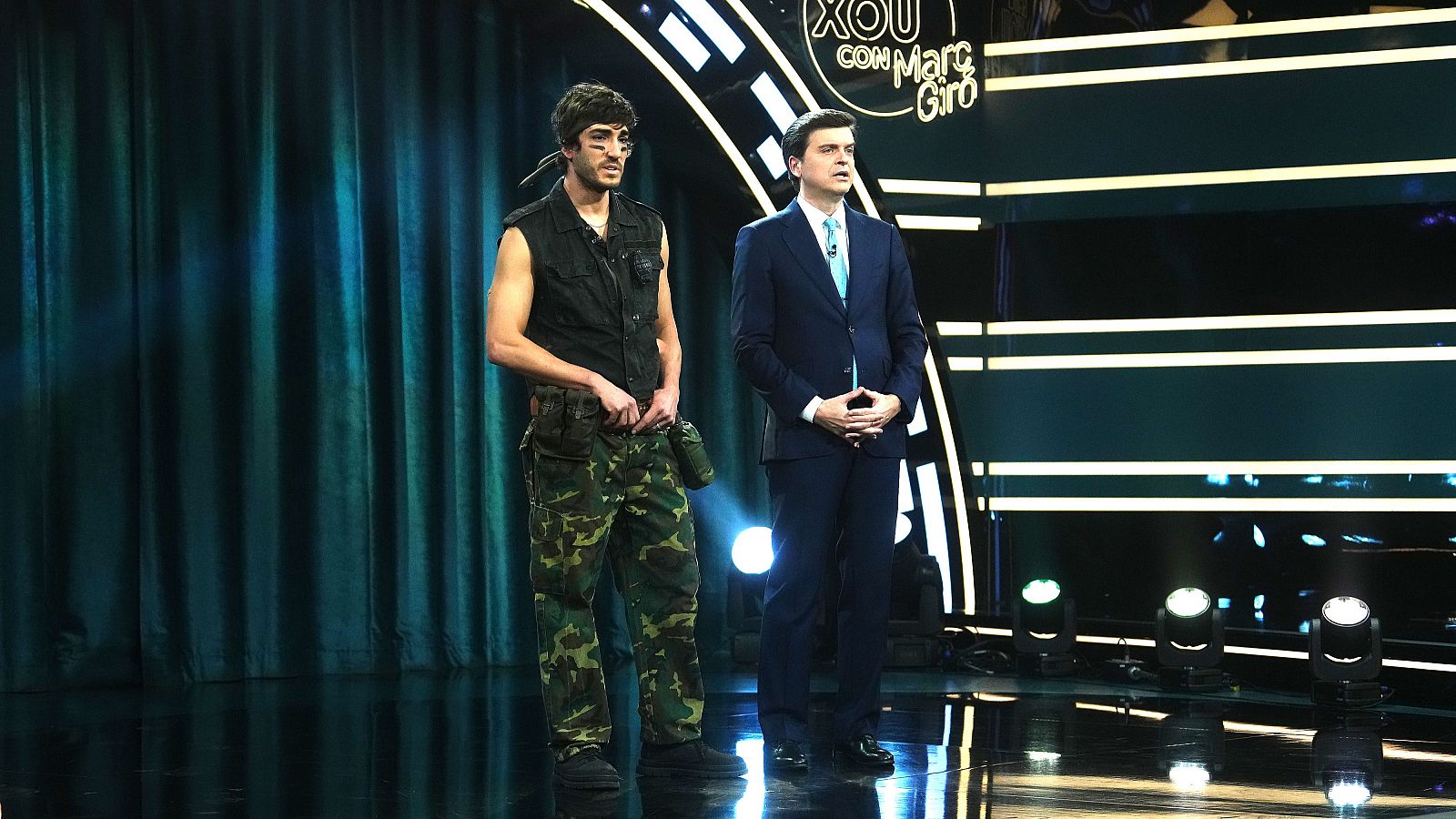 Haz el amor y no la guerra en Late Xou - VER AHORA - Late Xou con Marc Giró | Ver