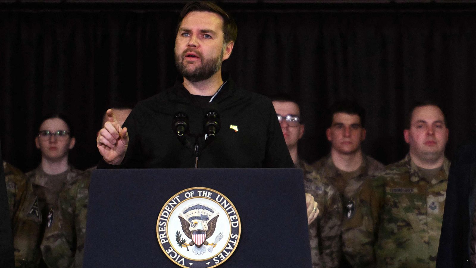 Vance desde Groenlandia: EE.UU. tiene que ser "líder en el Ártico" - La tarde en 24h | Ver