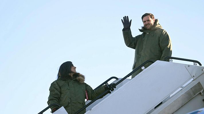 Telediario 2 - Vance asegura que EE.UU. respetará la autodeterminación de Groenlandia y que su "paraguas de seguridad" les irá mejor