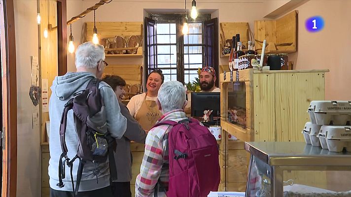 L'Informatiu - Revitalitzant el comerç local de proximitat