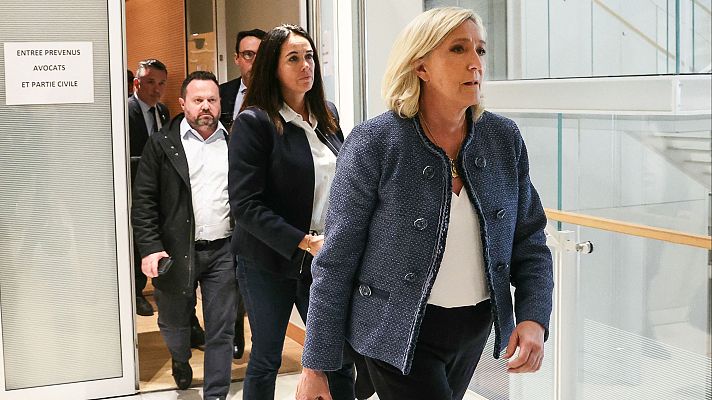 Informativo 24h - Marine Le Pen, condenada a prisión por malversación e inhabilitada durante cinco años para cargo público