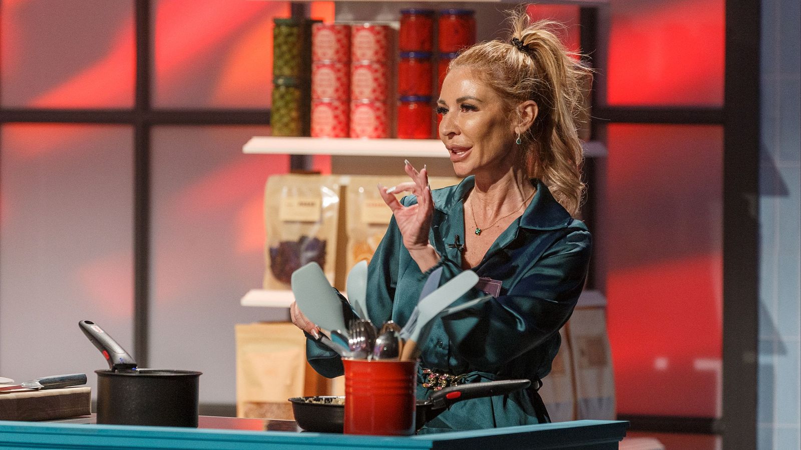 Una tarotista, una sacerdotisa y un alquimista coinciden en MasterChef - MasterChef | Ver