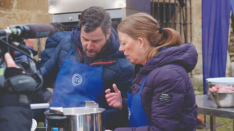 Elena y Yago abren su corazón en las cocinas de MasterChef