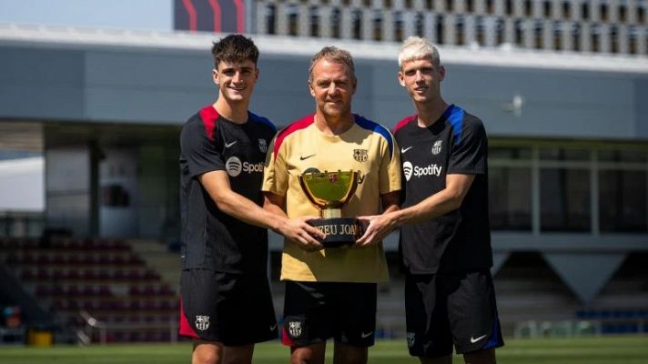 LaLiga asegura que el Barça no tiene saldo ni capacidad de inscribir a Dani Olmo y Pau Víctor