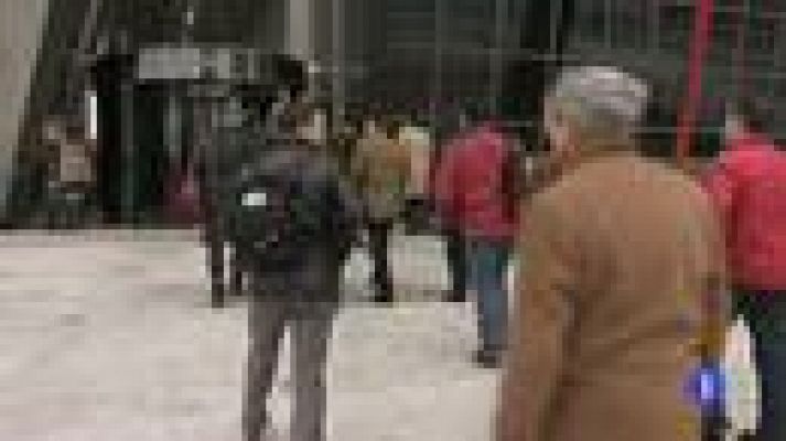 Telediario 1 - Bankia plantea 4.900 despidos