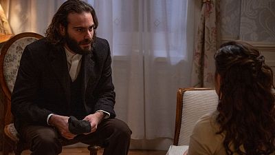 La bonita declaración de Adriano a Catalina y su respuesta
