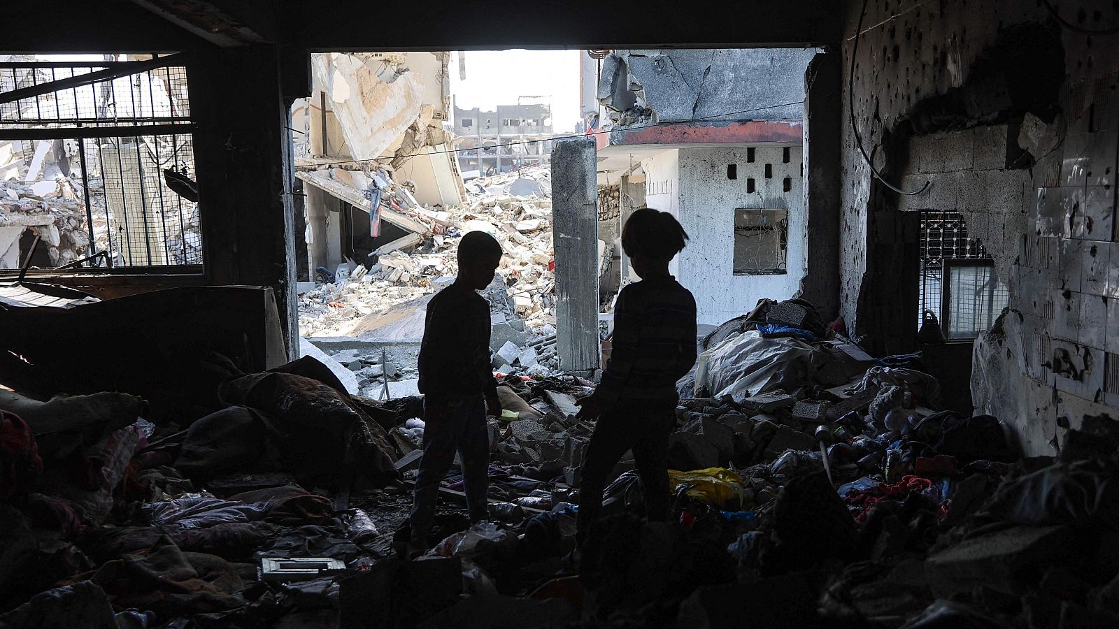 Israel mata a más de 50 personas en su ofensiva sobre Gaza | Ver