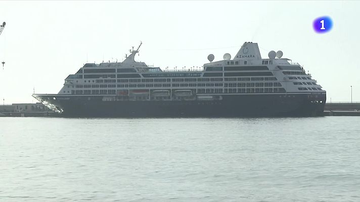 L'Informatiu - La Costa Brava preveu rècord de creuers aquest estiu