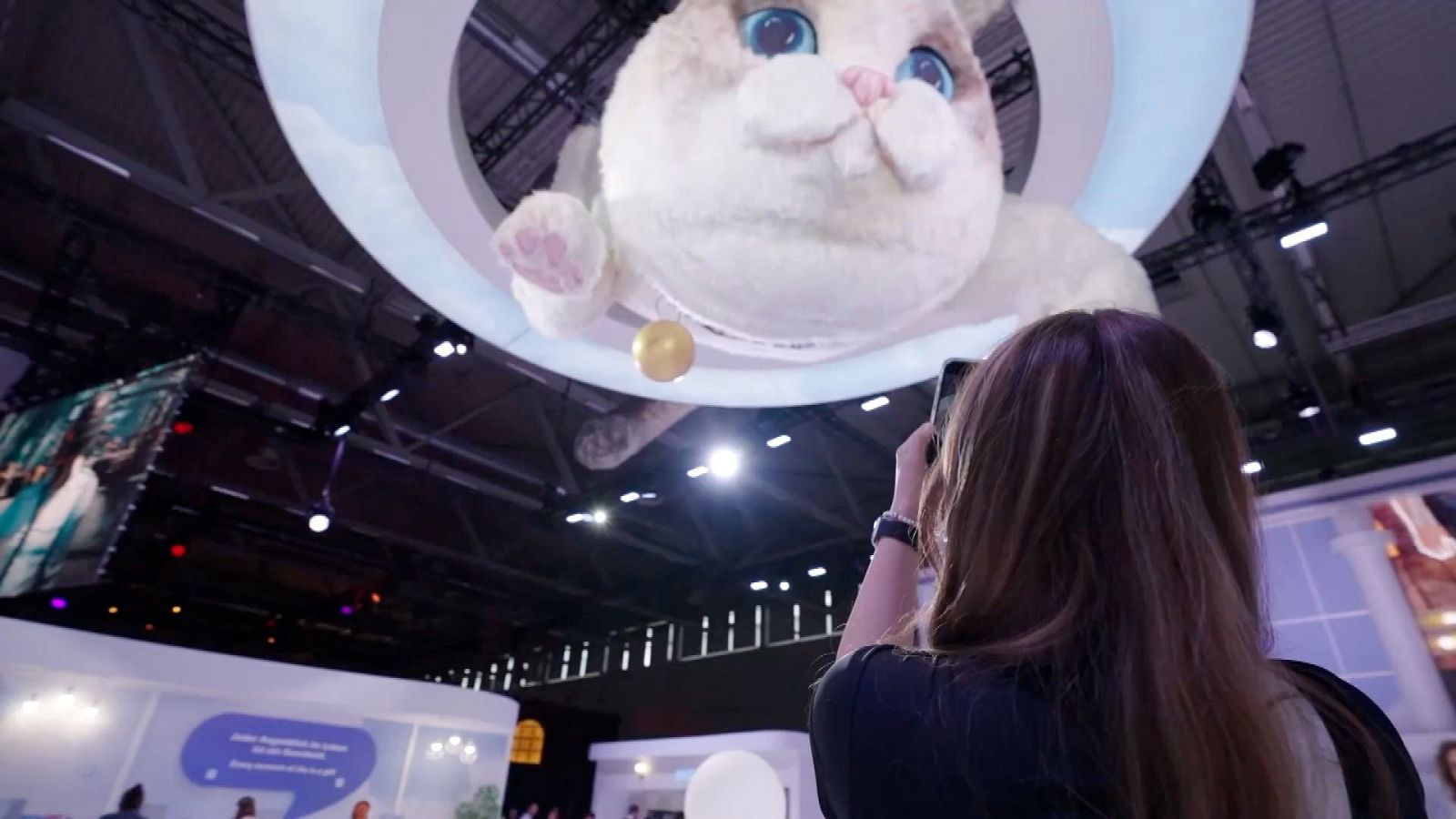 Zoom Net - 10 años de T3chFest y 50 de Microsoft, inZOI y Phone (3a) y (3a) Pro - ver ahora