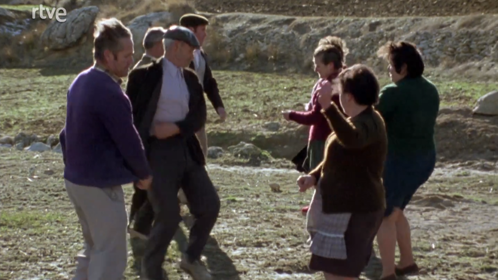 Raíces - Dos cortijos de la serranía de Taibilla - Raíces | Ver