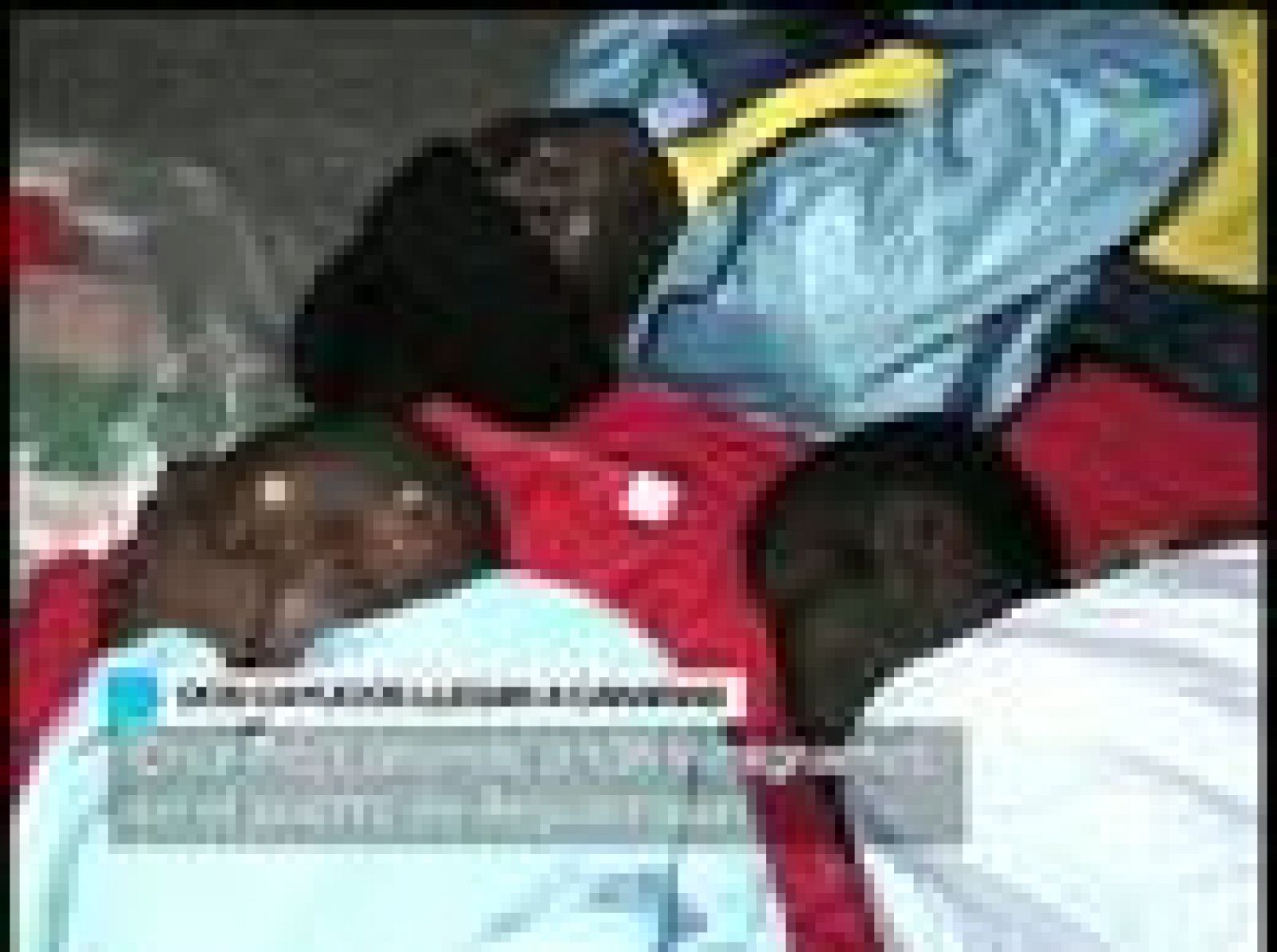 139 inmigrantes han llegado esta madrugada a Canarias a bordo de dos cayucos | Ver