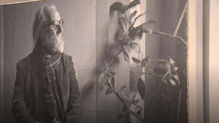 Telediario 1 - El arte figurativo de Carlos Muro, presente en su nueva exposición: 'Pintor de grises'