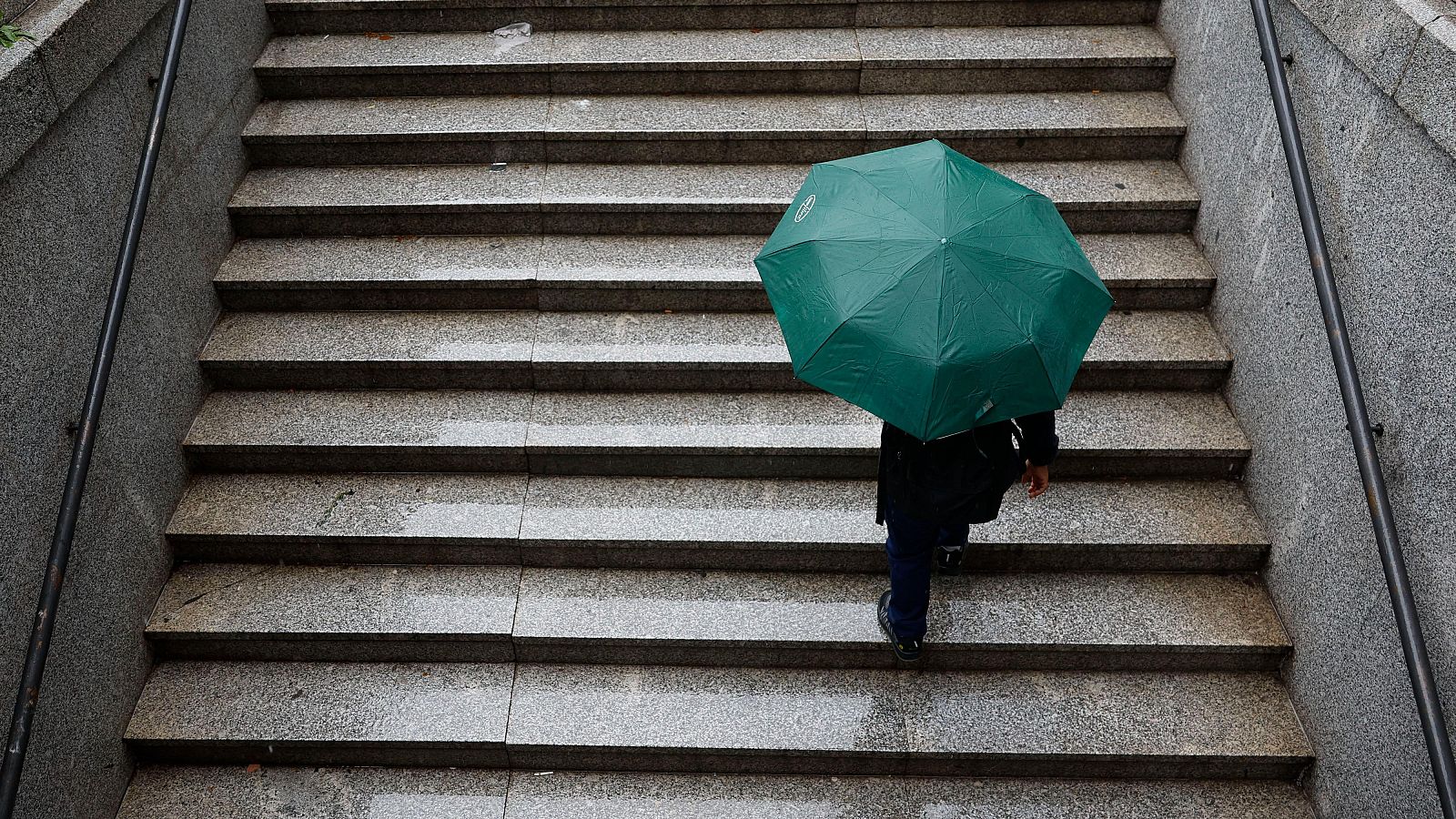 La borrasca Nuria deja tormentas fuertes y granizo en el noroeste - El tiempo | Ver