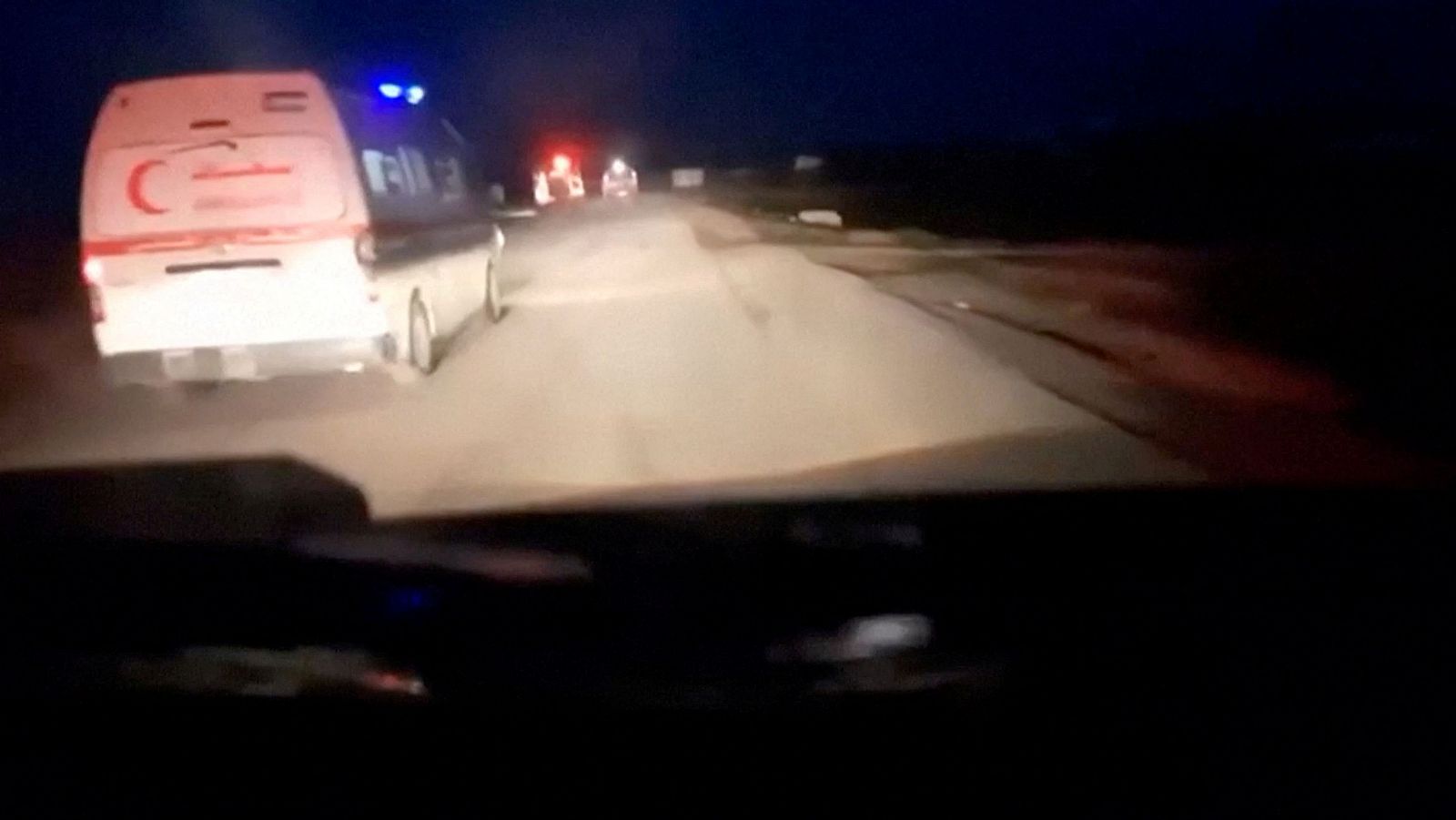 Israel miente sobre un ataque a un convoy de paramédicos - Fin de semana 24h | Ver