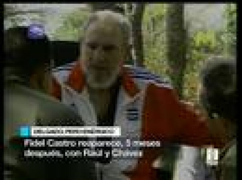  Son de una reunión mantenida el pasado lunes con el presidente venezolano, Hugo Chávez, y con el actual presidente de Cuba, Raúl Castro. Fidel aparece delgado, pero conversando de forma animada. La televisión cubana no informa ni del lugar de la reunión, ni del estado de salud del ex presidente, que se retiró de la vida pública hace casi 2 años a causa de una grave enfermedad intestinal, que obligó a los médicos a intervenirlo de urgencia.