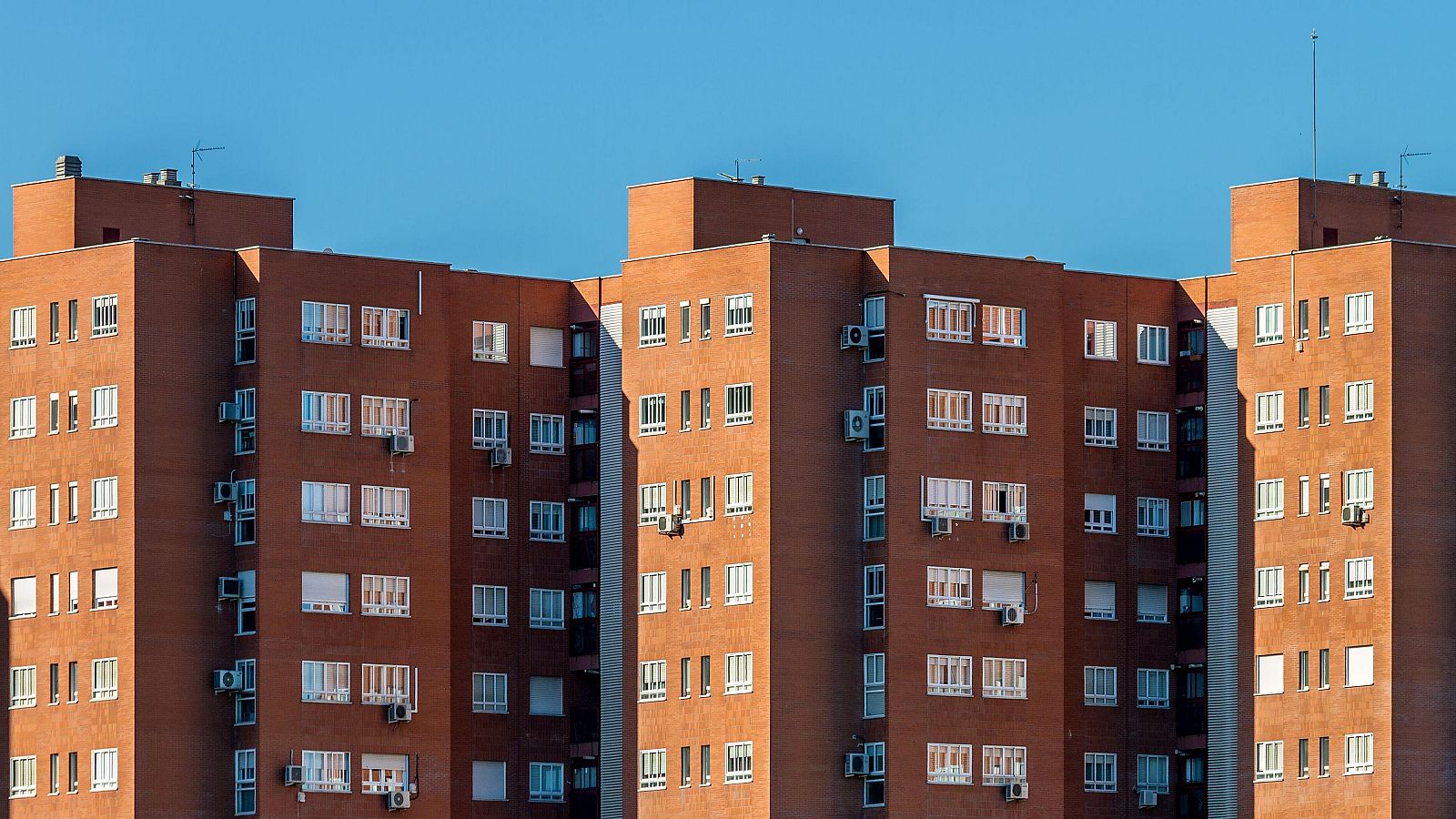 PSOE y PP coinciden en que hay que aumentar el parque de vivienda accesible