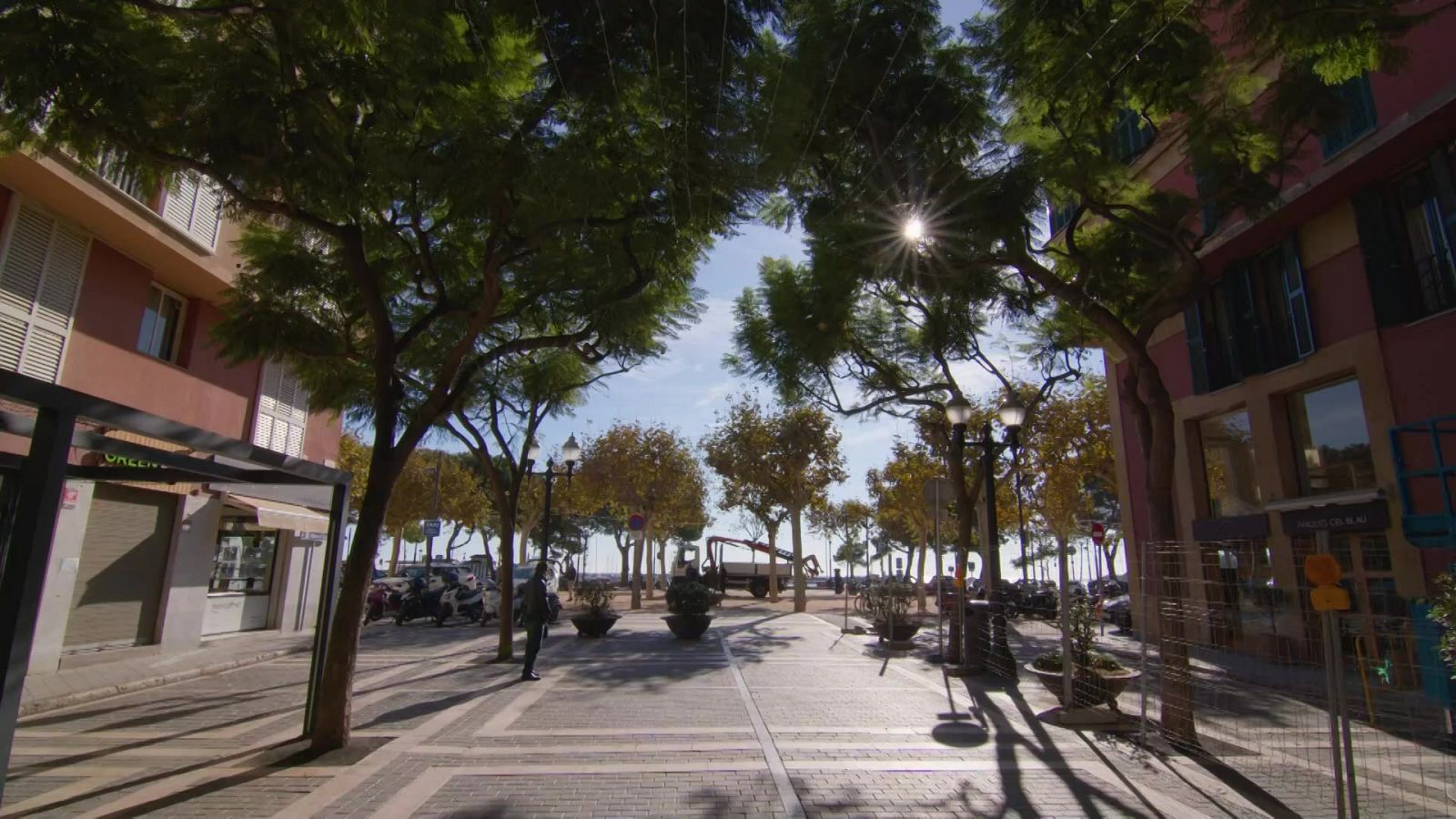 Sant Feliu de Guíxols, Siurana, Lleida i Barcelona - De Carrer - De carrer | Veure