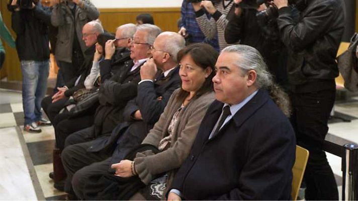 Telediario 1 - Telediario - 15 horas - 09/01/13