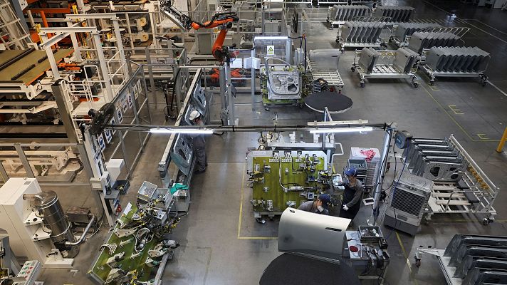 Telediario 1 - Rafael Dezcallar, exembajador de España en Pekín: "China está en todas partes"