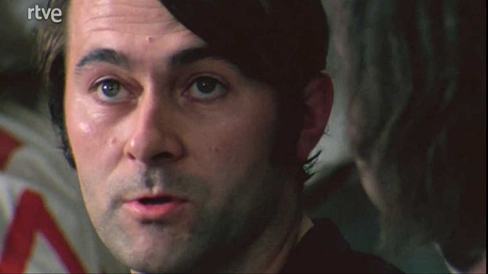 Raíces - Escuela de Grallas. Pinche de Alosno