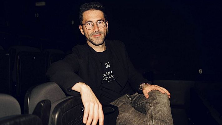 Telediario Fin de Semana - 'La hipocresía solidaria', un ensayo sobre Afganistán y Ucrania