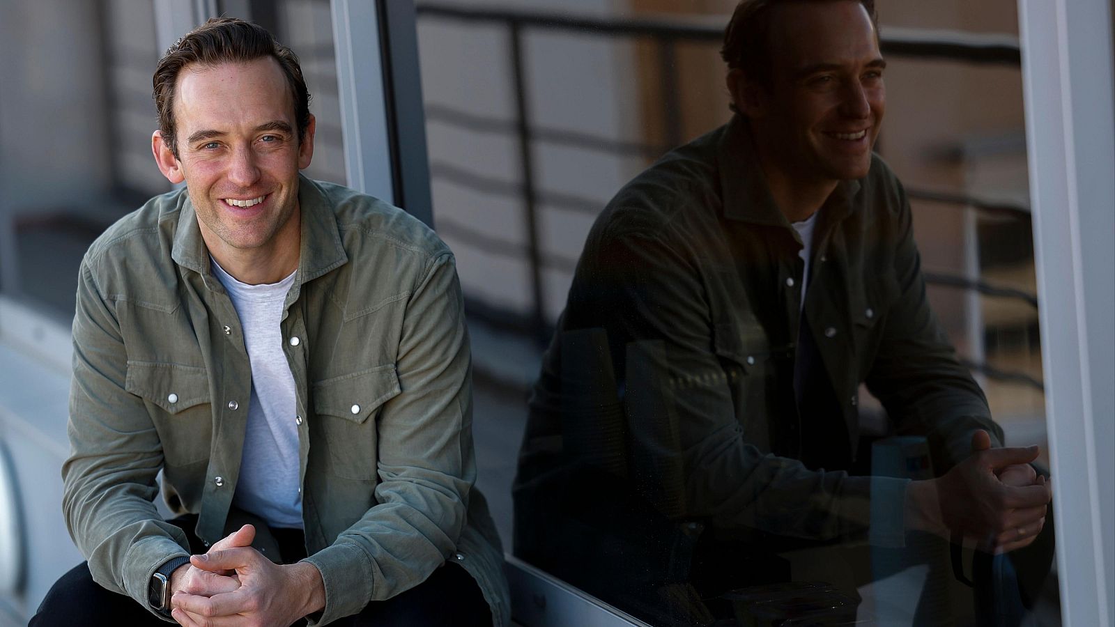 El escritor Joel Dicker presenta su nuevo libro | Ver