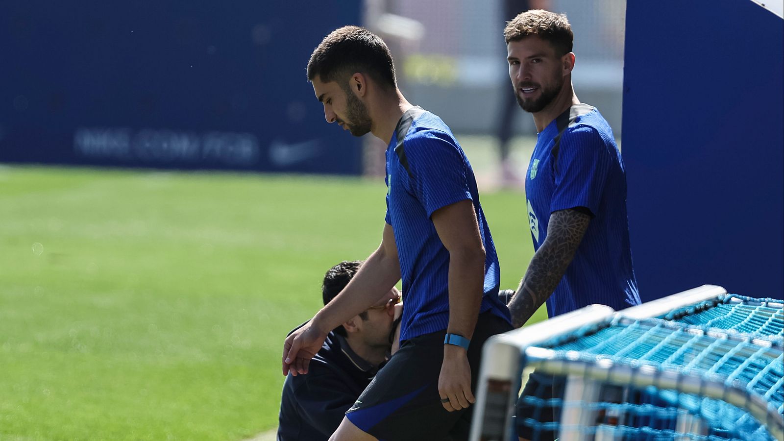 Iñigo Martínez, única novedad en la convocatoria del Barça para enfrentarse al Borussia Dortmund