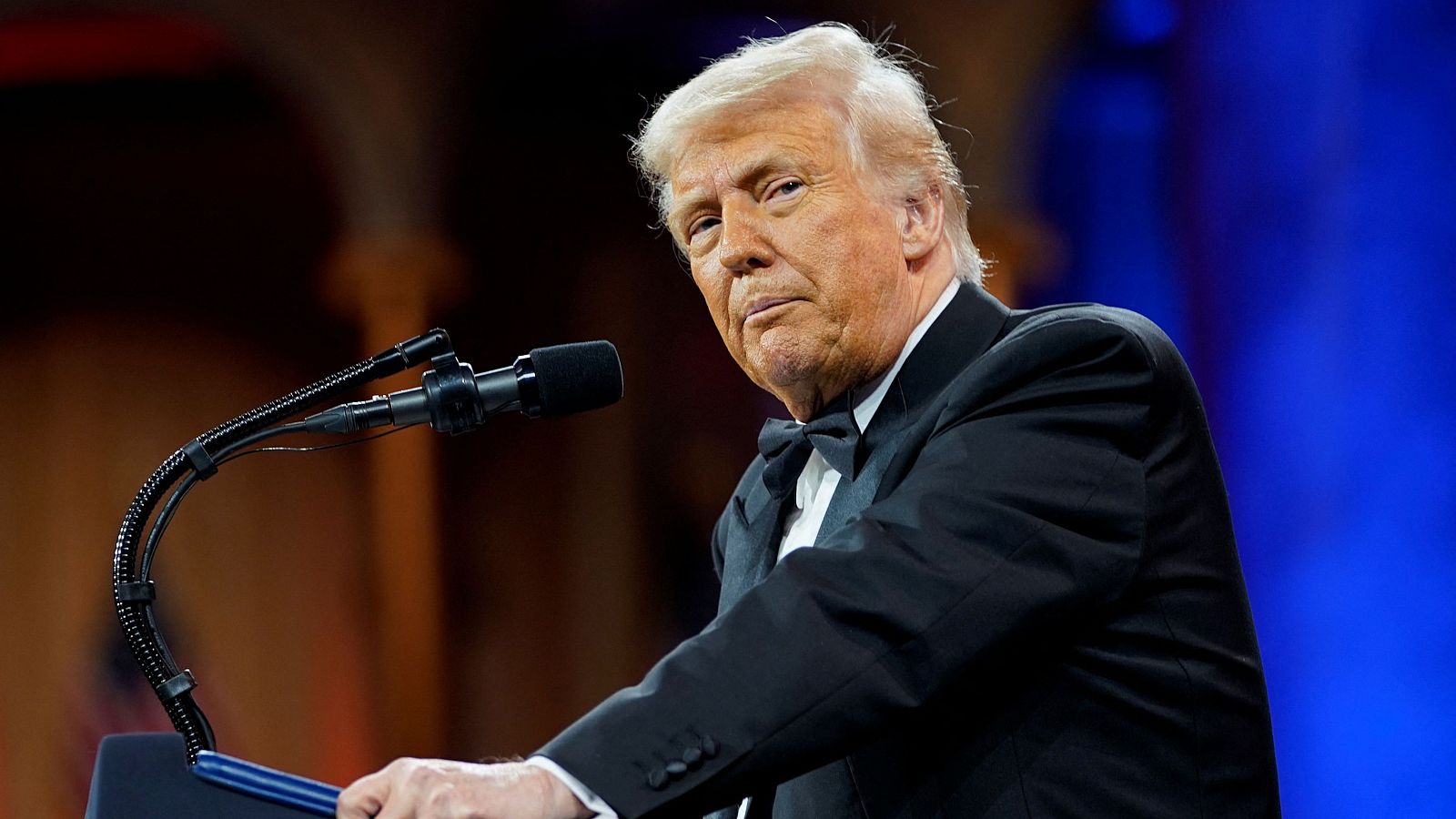 Trump presume de su guerra comercial contra el mundo - Telediario 1 | Ver