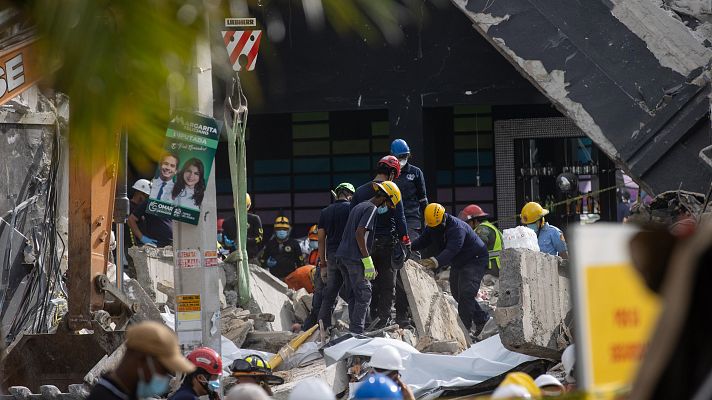 Aumentan a 124 los muertos en la discoteca de Santo Domingo mientras sigue la búsqueda de supervivientes