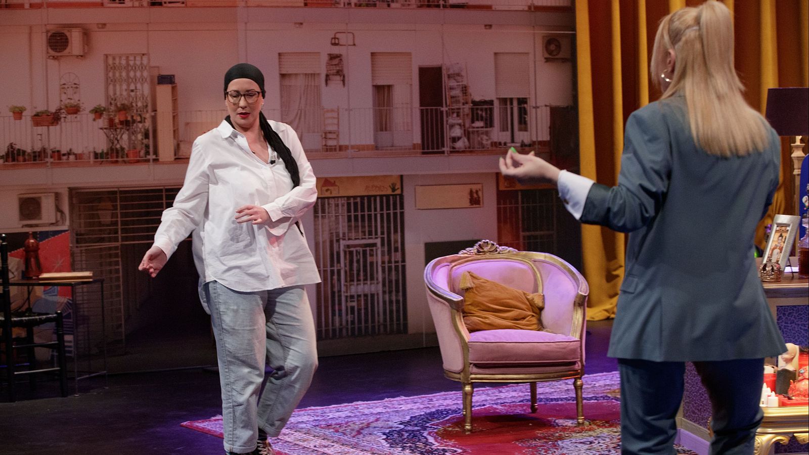 Lucía Montoya desvela el lado más picante de la copla - Al cielo con ella | Ver