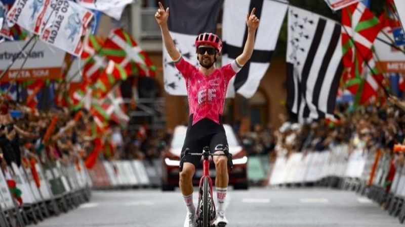 Ben Healy logra un gran triunfo en la Itzulia 2025