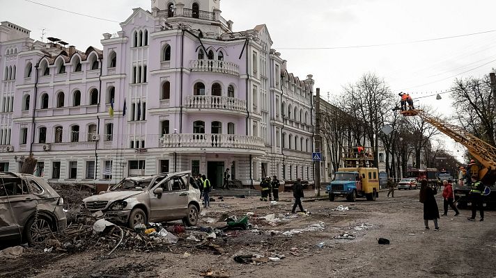 Telediario en lengua de signos - Telediario - 21 horas - 13/04/25 - Lengua de signos