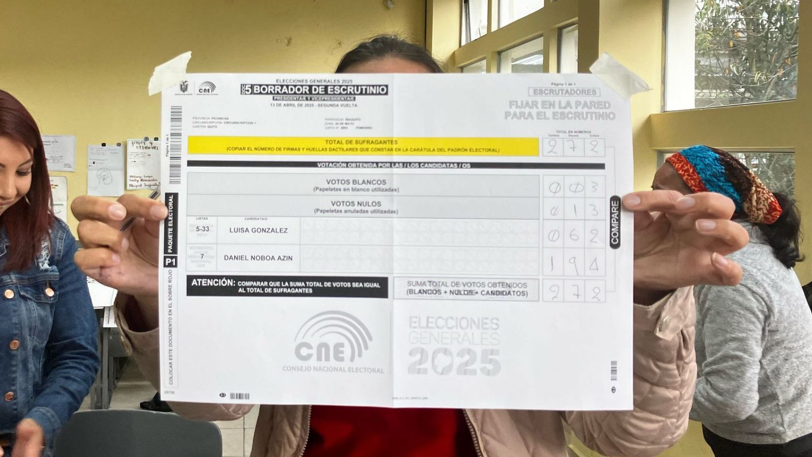 La participación electoral supera el 83% en las elecciones ecuatorianas | Ver
