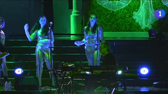 L'Informatiu - Echoes of Pink Floyd triomfa al Palau de la Música en el 50 aniversari del disc 'Wish you were here'