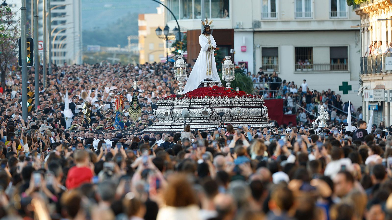 Las procesiones más emblemáticas del Lunes Santo | Ver