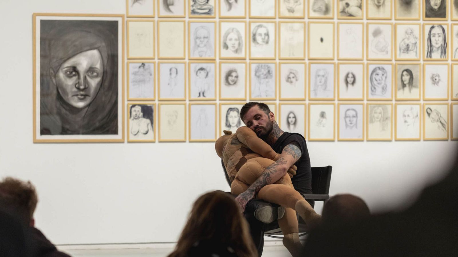 Metrópolis - Abel Azcona - ver ahora