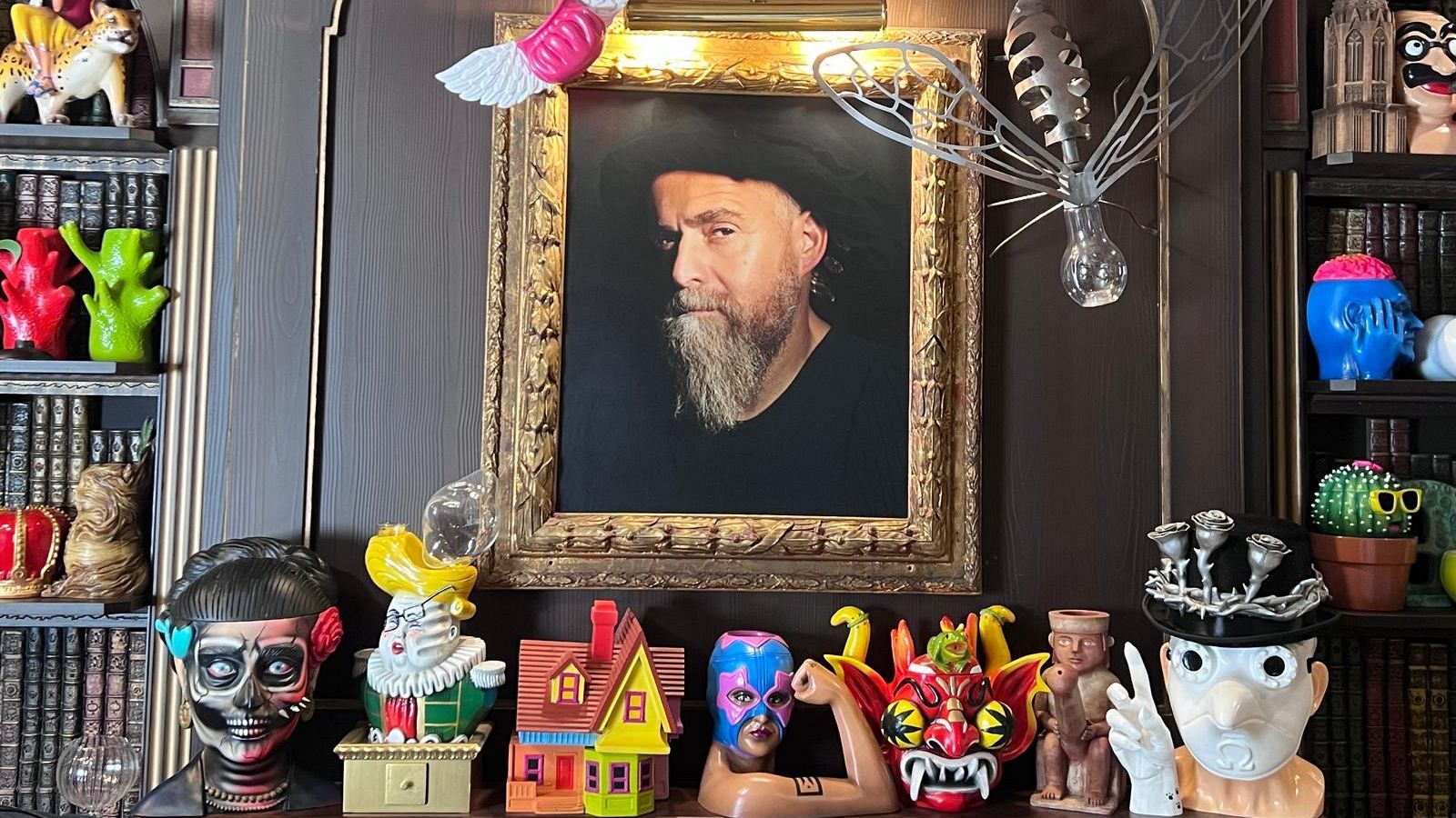 Un día con José Piñero, creador de vajillas para los mejores chefs - Telediario Fin de Semana | Ver