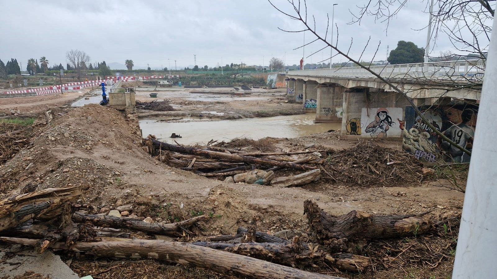 Telediario - 15 horas - 15/04/25 - Lengua de signos - ver ahora