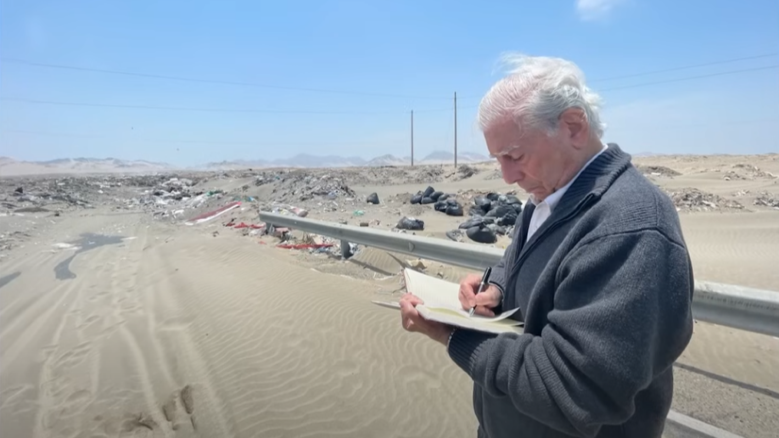 El viaje de Mario Vargas Llosa por la costa de Perú | Ver