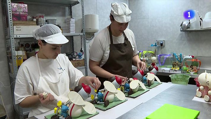 L'Informatiu - Les pastisseries encaren la Setmana Santa amb 800.000 mones