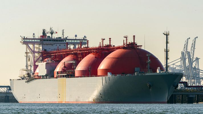 El gas natural licuado que EE.UU. vendía a China ahora se comercializa en Europa