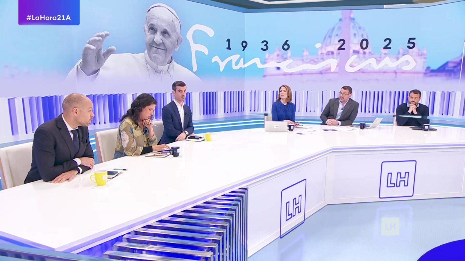 La hora de La 1 - Especial: Muere el Papa Francisco - 21/04/25 - ver ahora