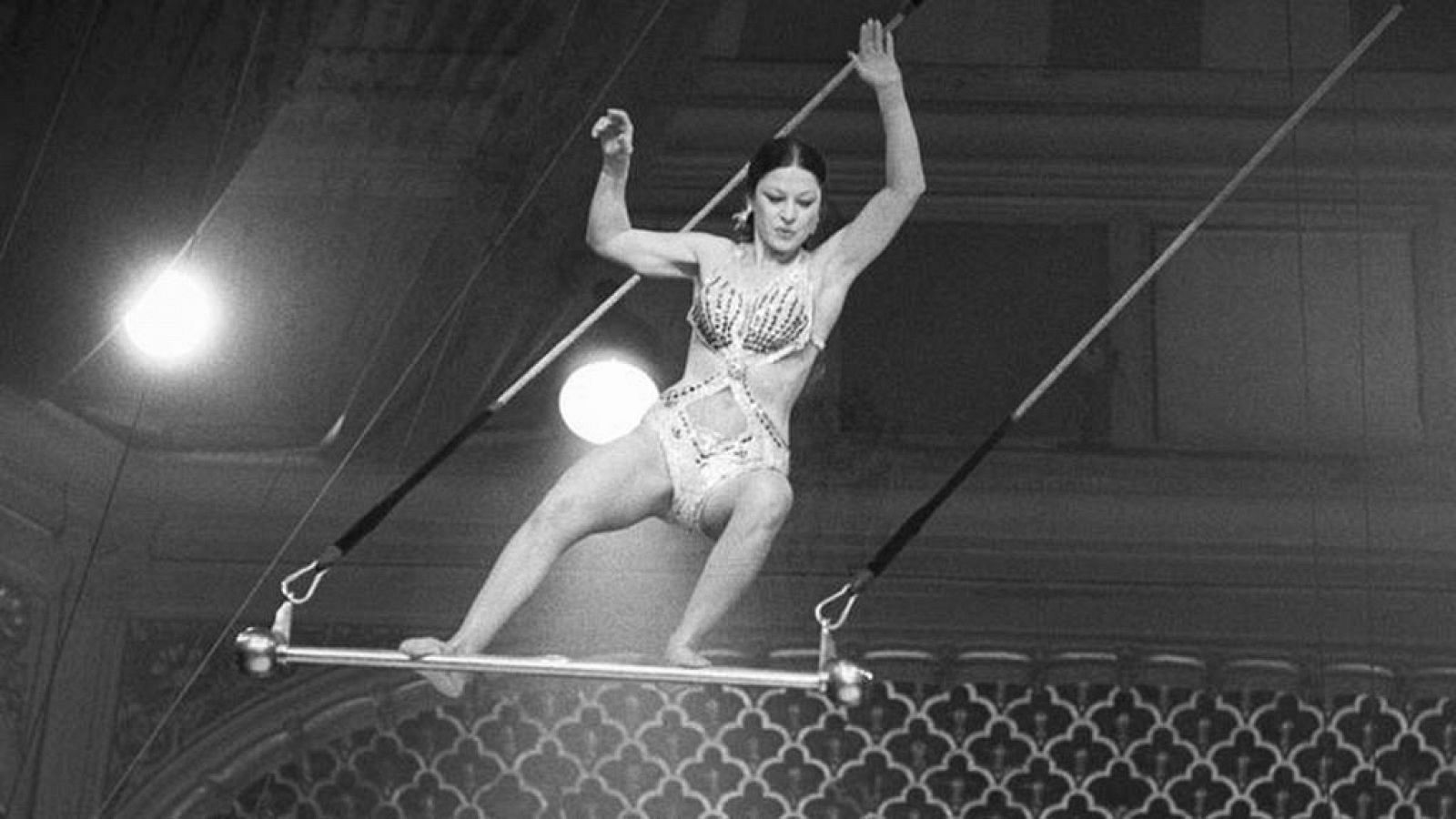 María José Rubio. Pinito del Oro y Miss Mara | Ver