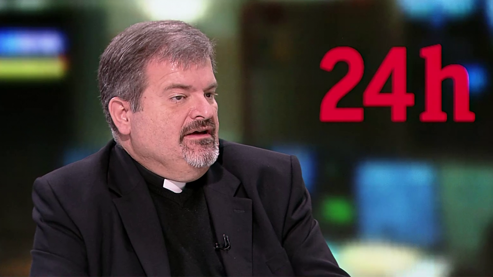 Ramón Navarro: el papa quería tener el "funeral de un pastor"