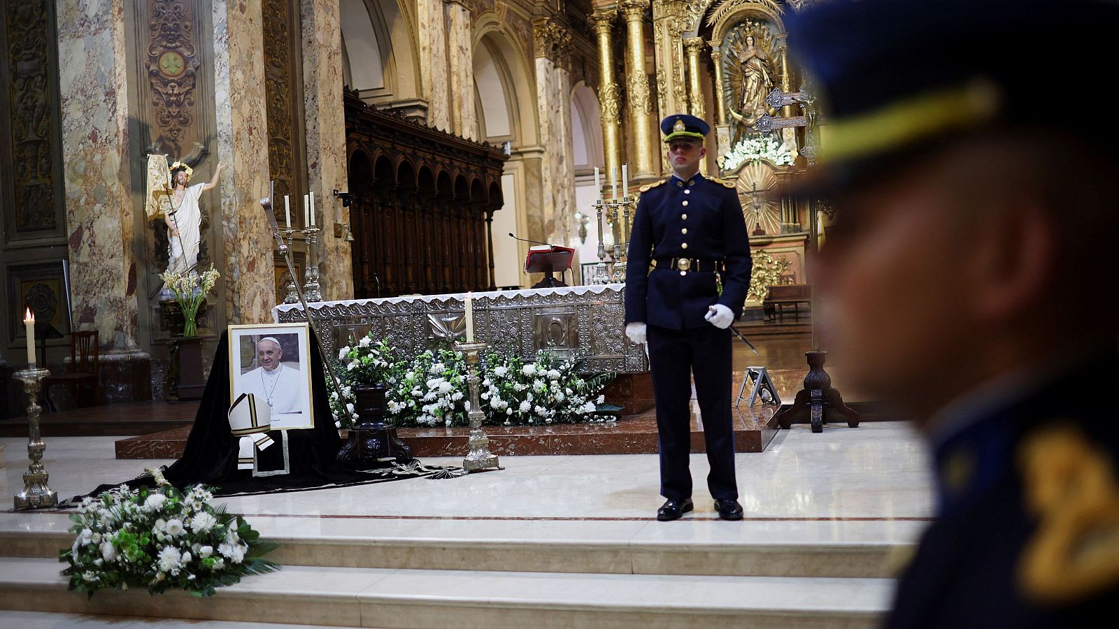 Argentina llora la muerte del papa Francisco | Ver