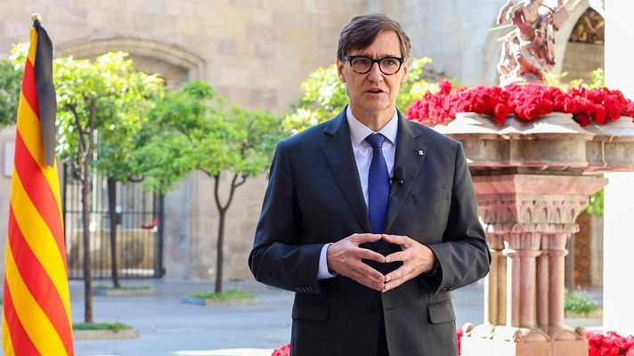 L'Informatiu - Sant Jordi polític marcat per la defensa del català