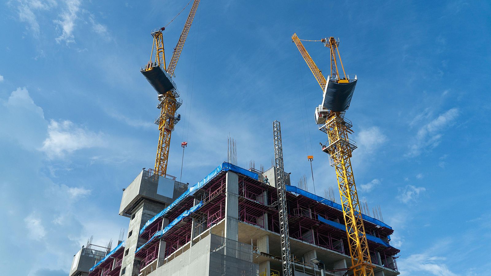 El Gobierno anuncia un nuevo PERTE para la vivienda con una inversión pública de 1.300 millones - Informativo 24h | Ver