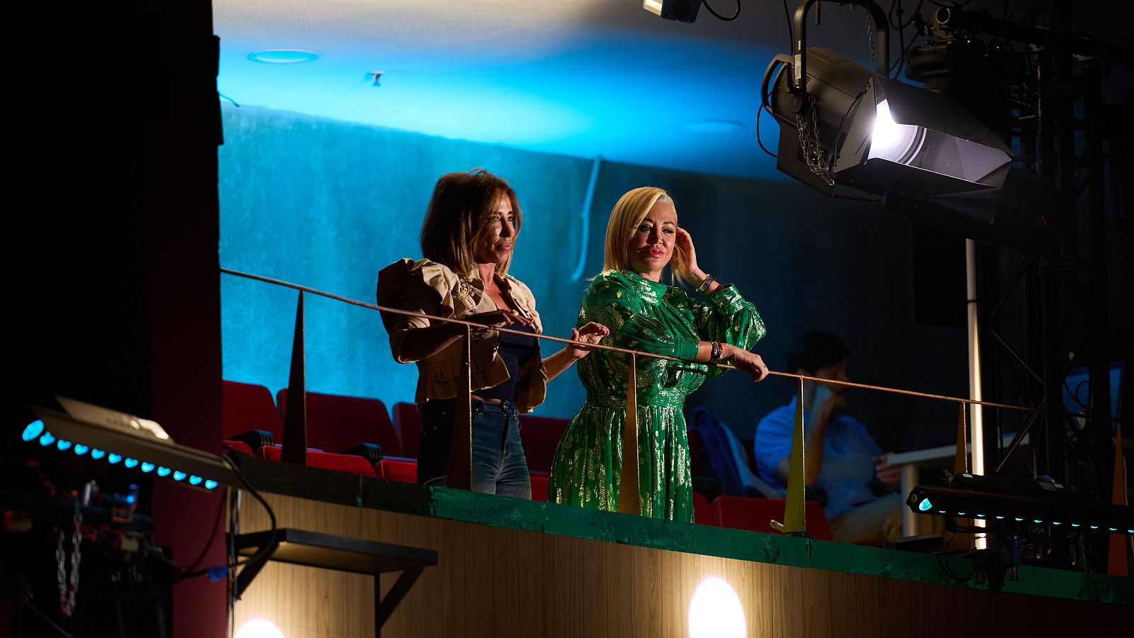 La Revuelta |  Esteban y Patiño llegan para quedarse 24/4/25 - La Revuelta | Ver