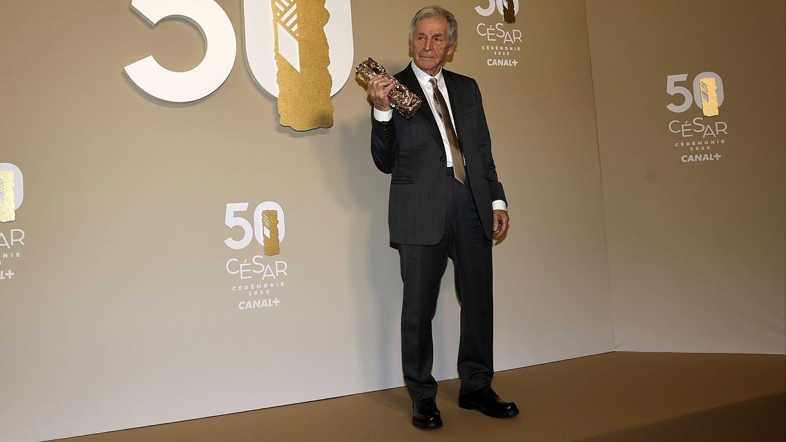 Costa Gavras estrena 'El último suspiro', su última película | Ver