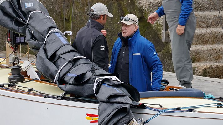 Modo Digital - Juan Carlos I llega a Sanxenxo para participar en las regatas